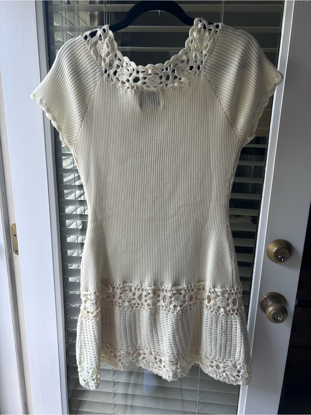 Frankies Bikinis x Bella Hadid Libra Ivory Crochet Drop Waist Sweater Dress. XL - Picture 3 of 9